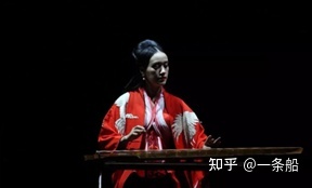 阿克苏地区古琴演奏家（赵晓霞）的演奏特点与风格